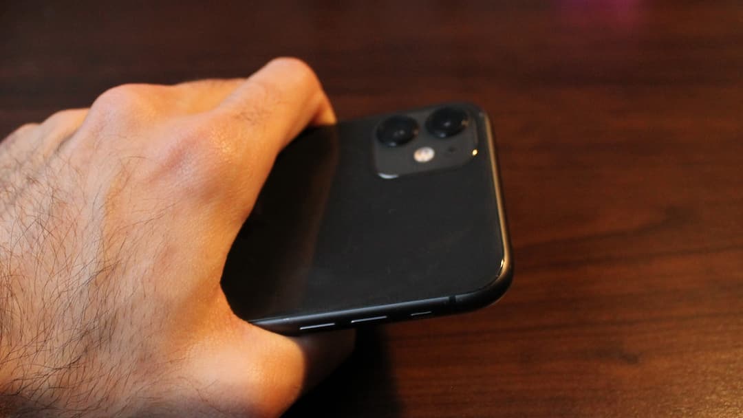 tomar el control del teléfono movil